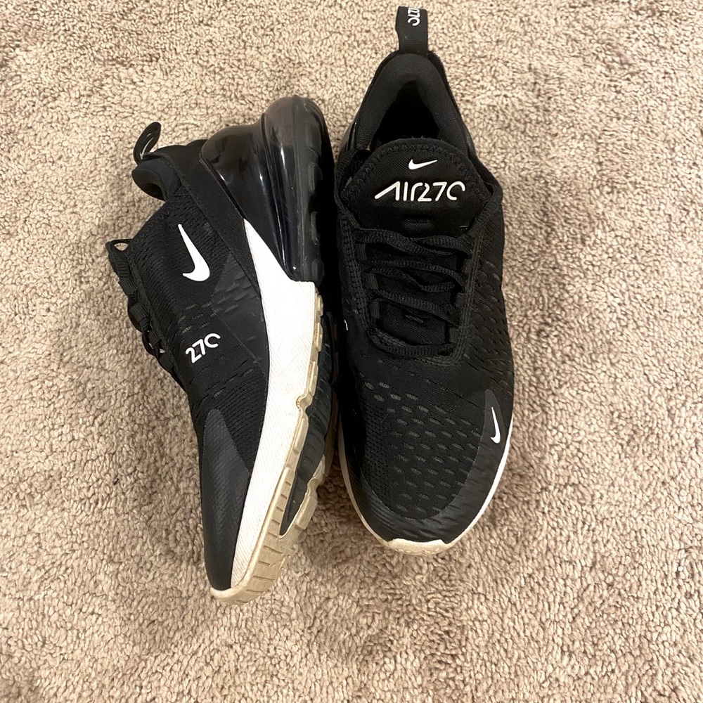 Nike Air Max 270
